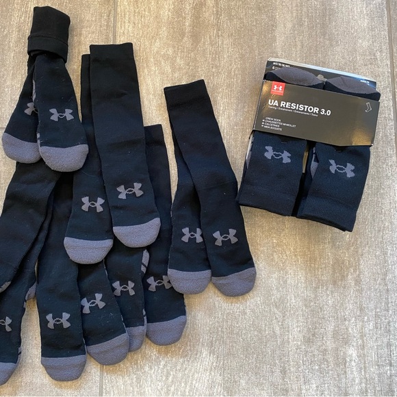 Unisex Under Armour Black Crew Sock - size Medium - Picture 4 of 5